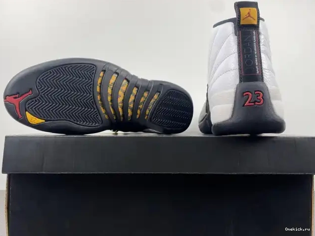 One Kick Taxi (2013) Jordan 12 130690-125 Retro 0523